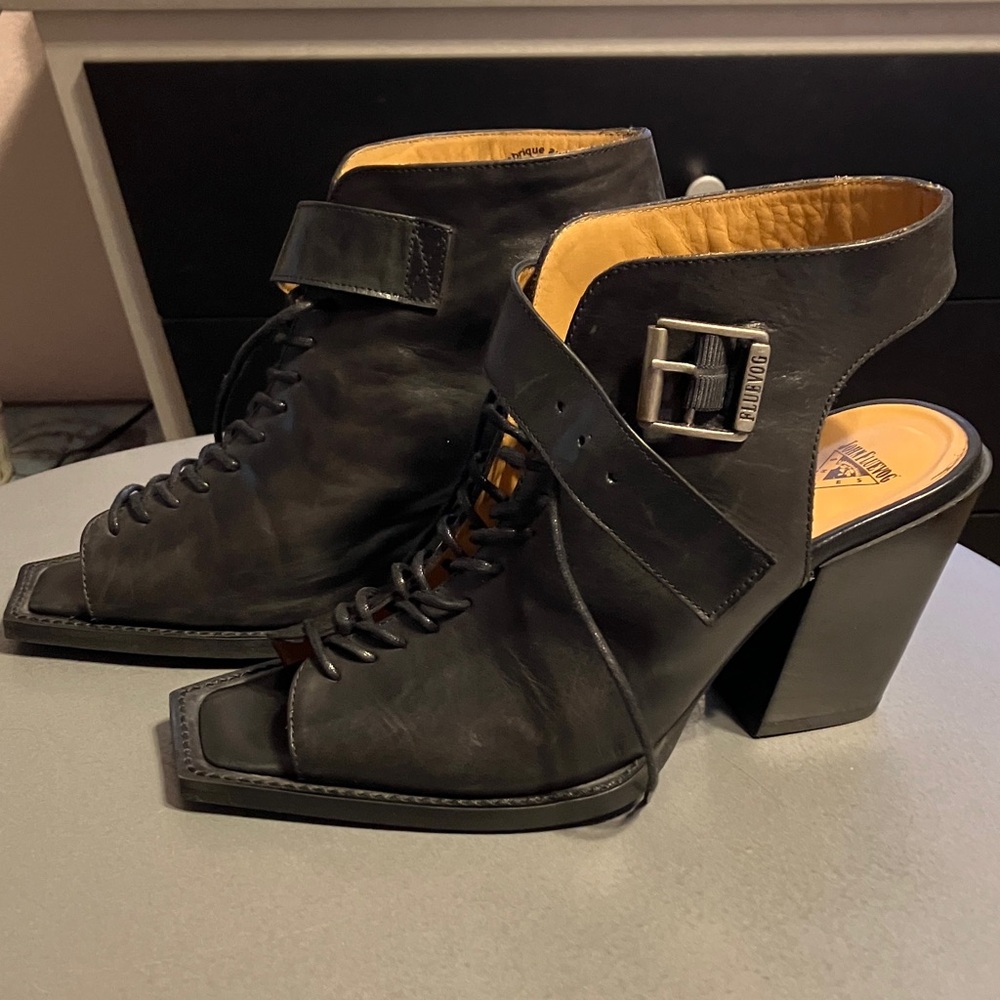 John Fluevog Rockafellah Olimpia Black - Picture 3 of 7